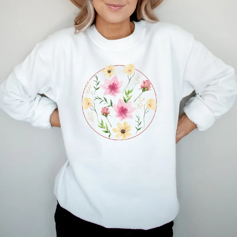 Wildflower Sweatshirt, Flower Crewneck, Flowers Lover Shirt, Wild Flowers Shirt, Floral Tshirt, Gift for Mom